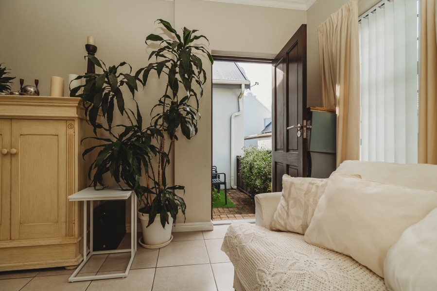 1 Bedroom Property for Sale in Blue Mountain Village Western Cape